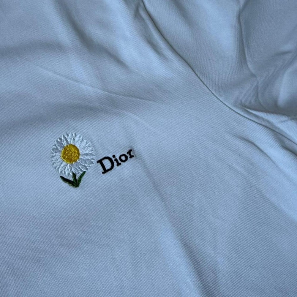Dior Daisy Embroidery T-Shirt White Men’s Medium Luxury Cotton Tee - Picture 2 of 3